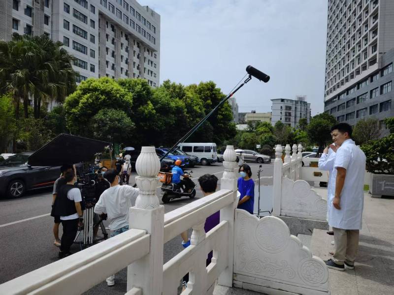 回民区广告片拍摄公司低成本实现高规格制作的诀窍
